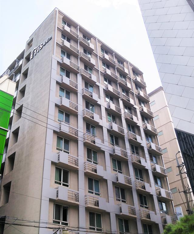 Etis Serviced Aparthotel