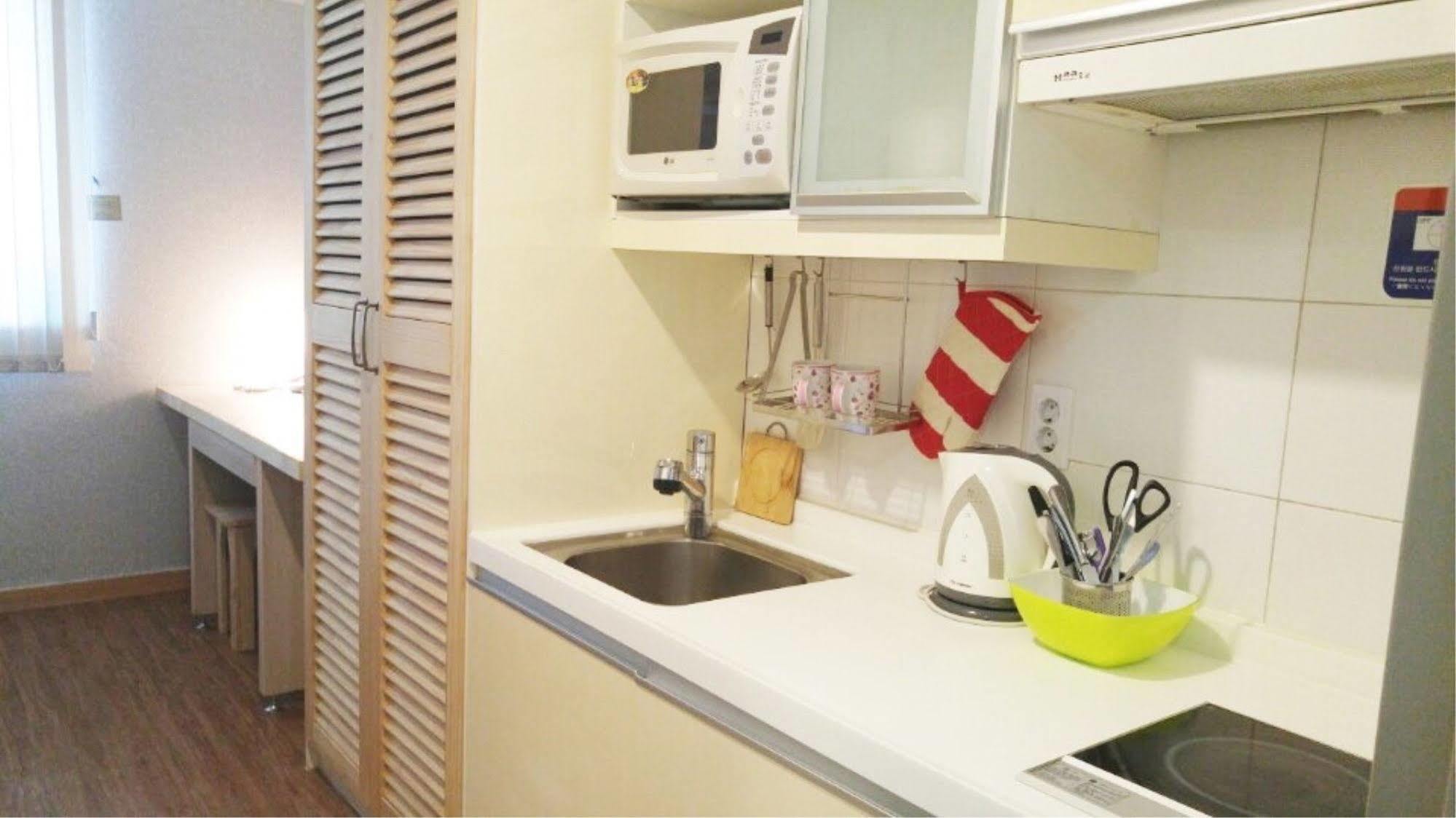 Aparthotel Etis Serviced 3*
